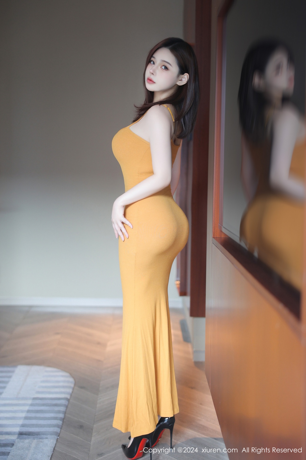 秀人 [XIUREN] 2024.09.03 麻布学妹 秀人套图 第2张