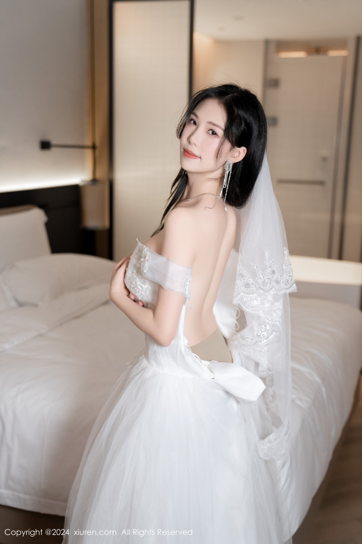 秀人 [XIUREN] 2024.08.09 利世 秀人套图 第3张