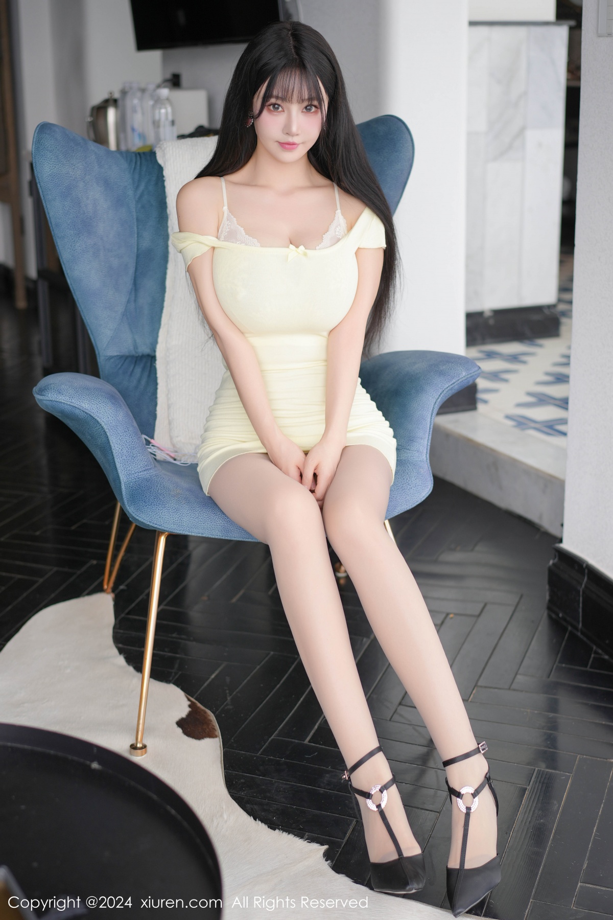 秀人 [XIUREN] 2024.06.21 朱可儿Flora 秀人套图 第3张