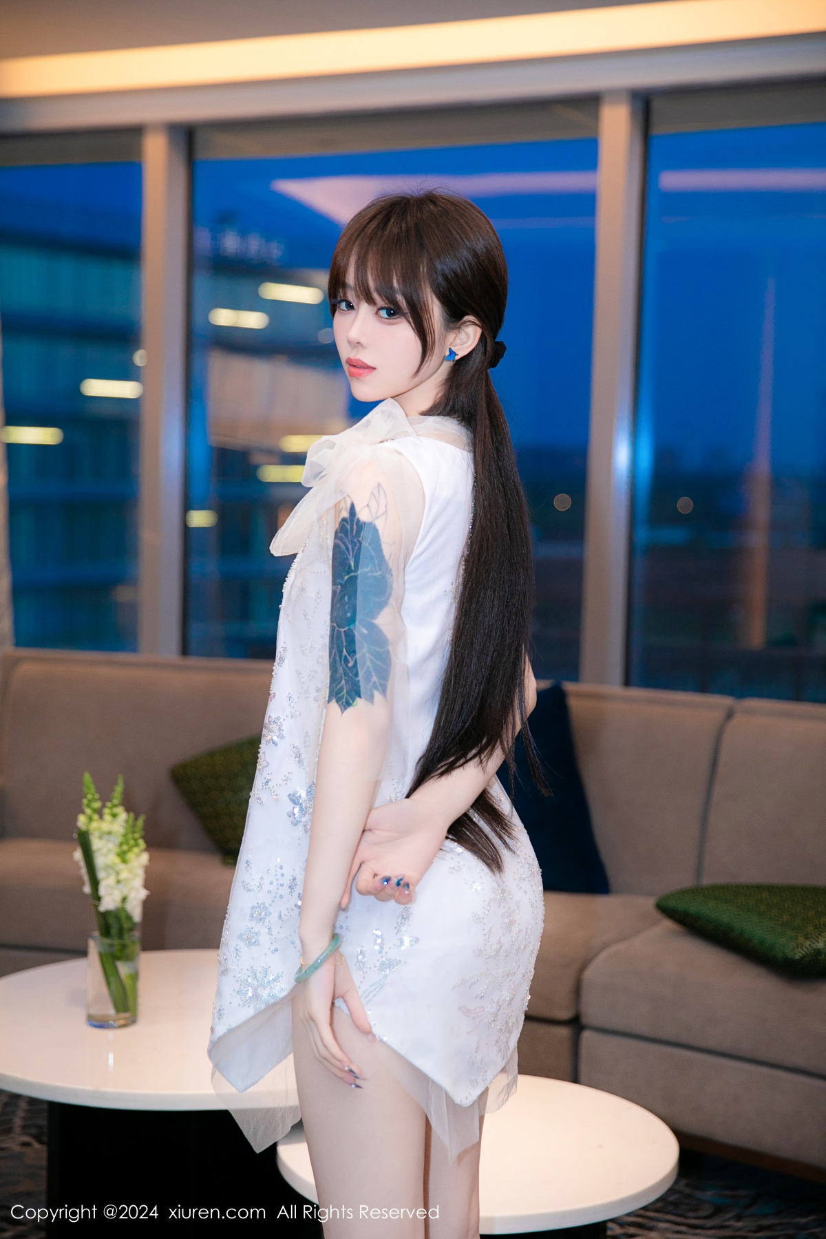 秀人 [XIUREN] 2024.06.13 奶瓶. 秀人套图 第4张