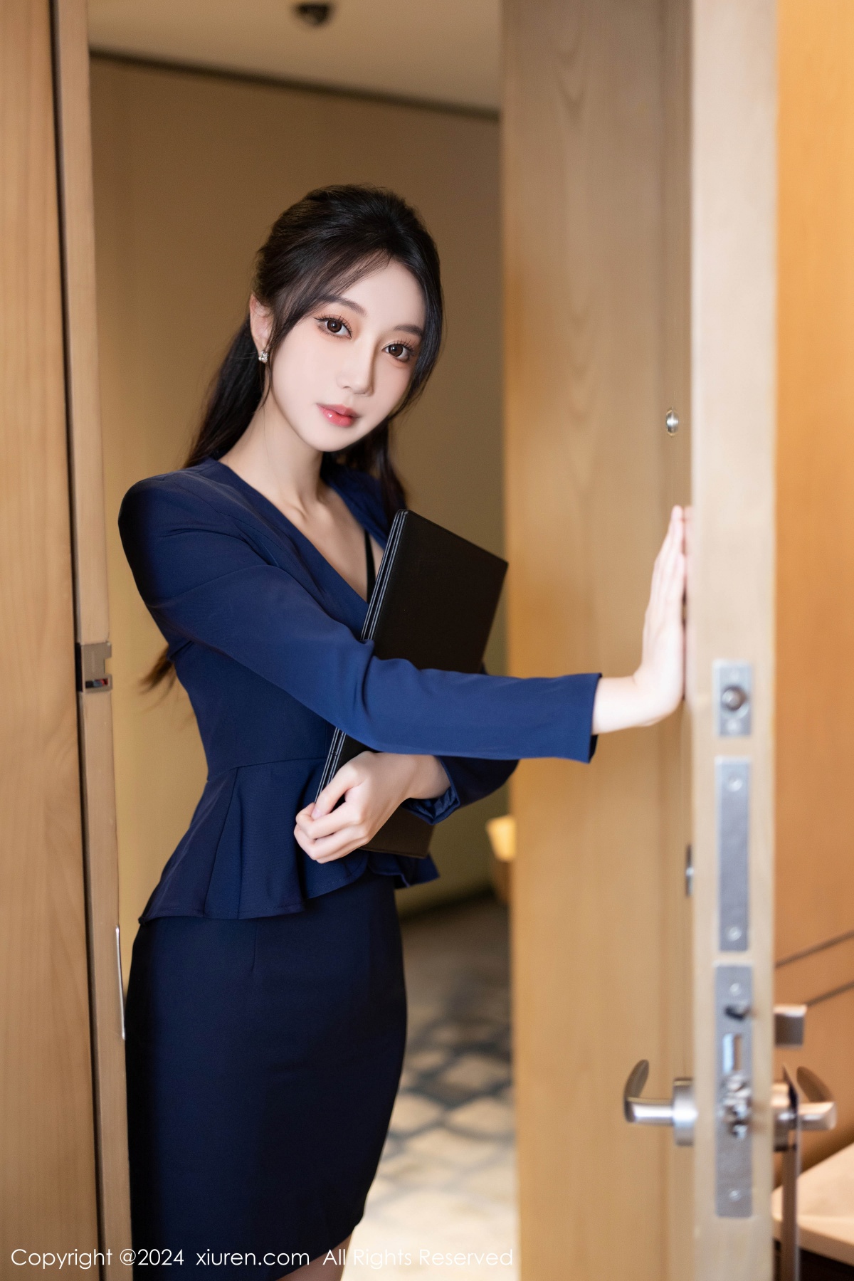 秀人 [XIUREN] 2024.06.07 玥儿玥 秀人套图 第2张