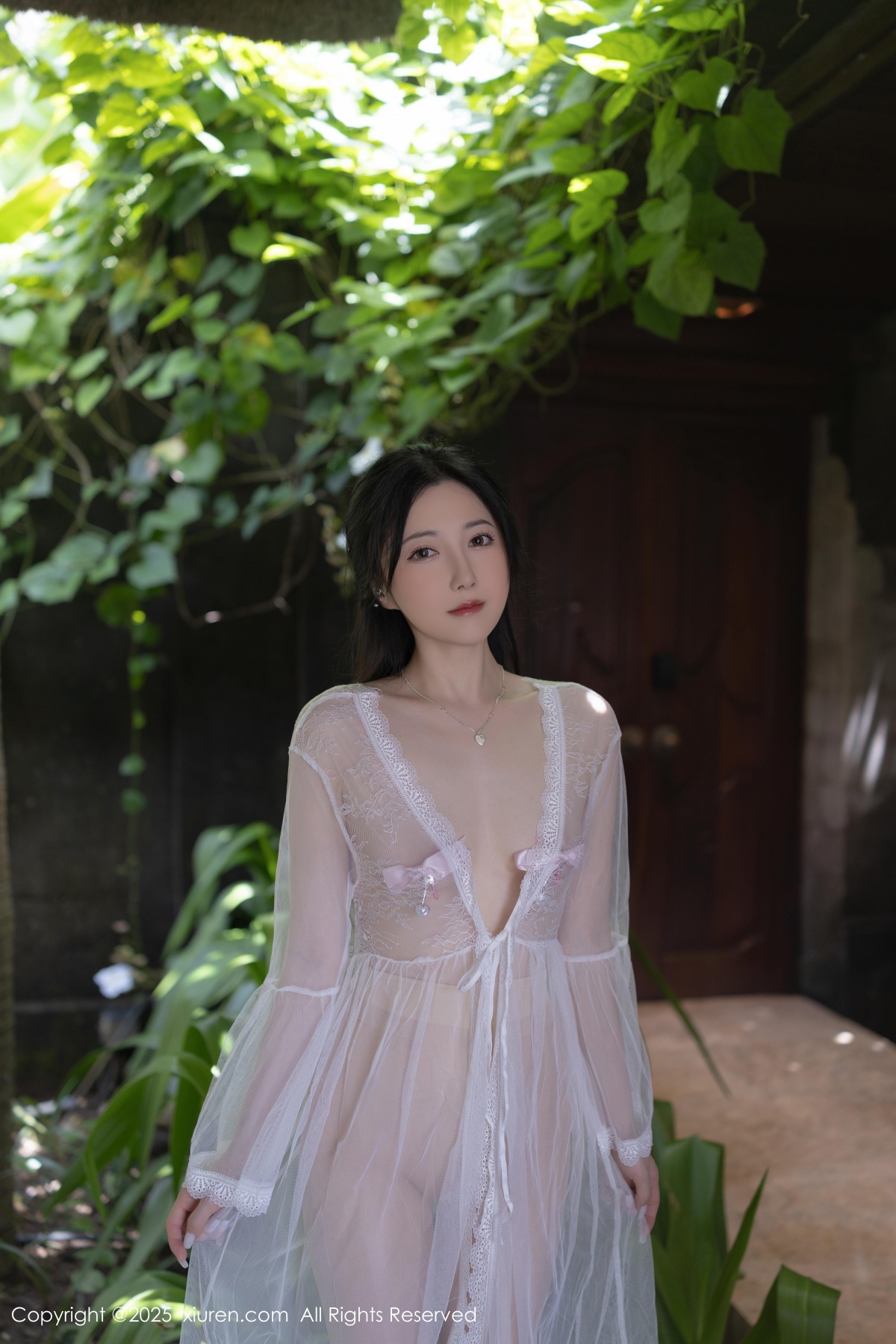 秀人 [XIUREN] 2025.04.18 鱼子酱Fish 秀人套图 第2张