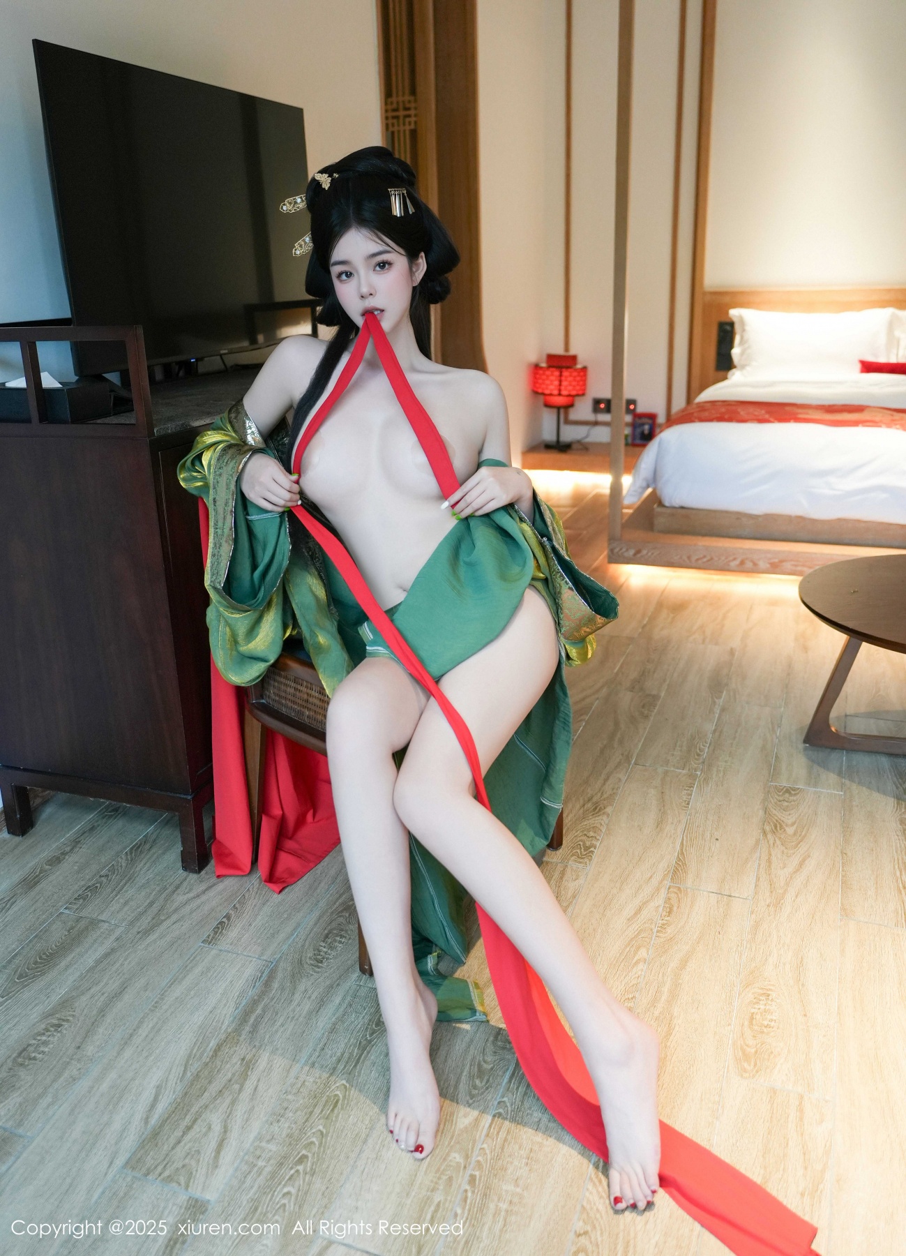 秀人 [XIUREN] 2025.04.09 雪糕CiCi 秀人套图 第2张