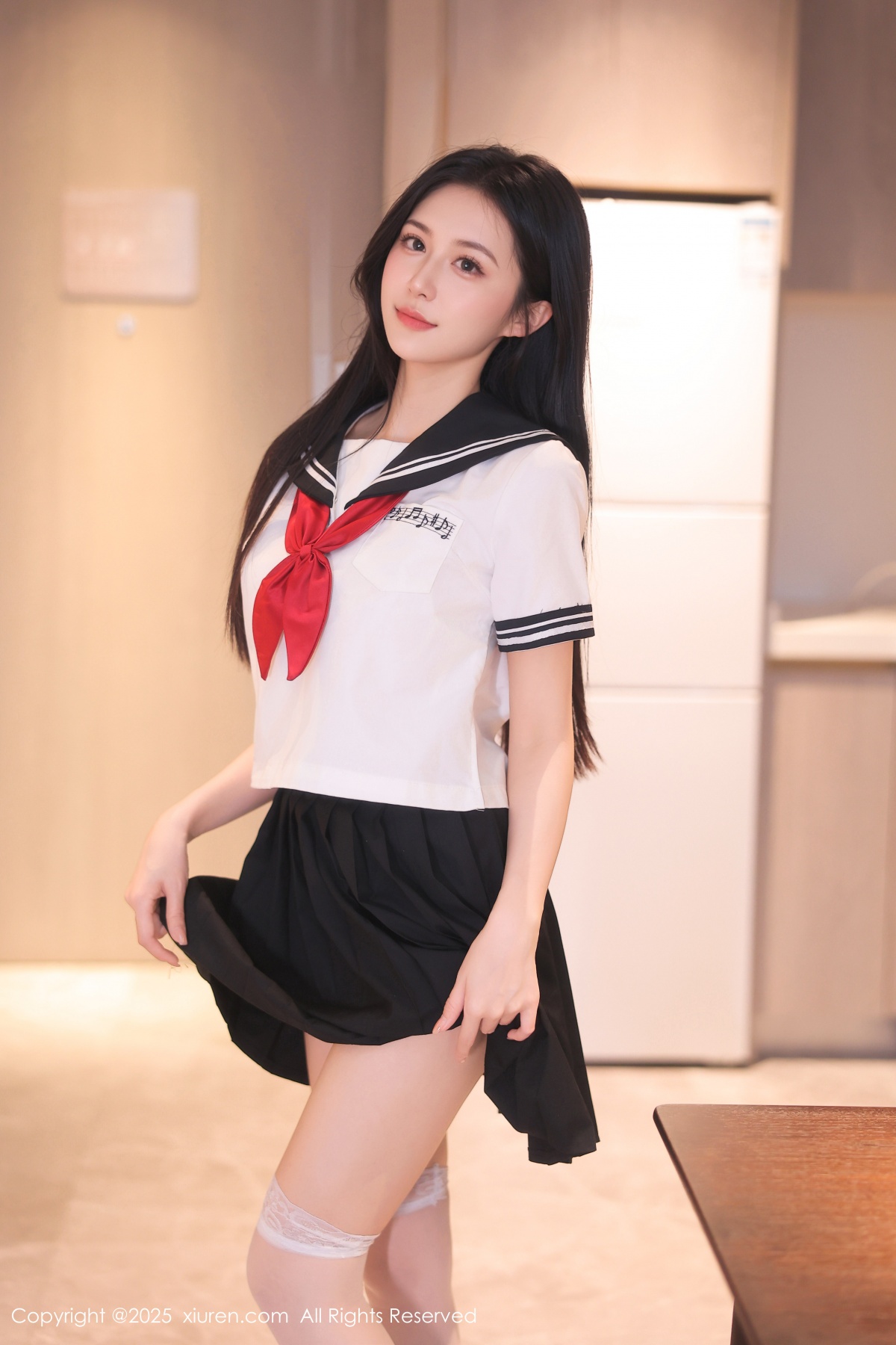 秀人 [XIUREN] 2025.05.06 shelly诗莉吖 秀人套图 第2张